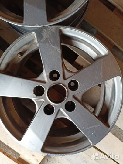 Диски литые R15 dezent