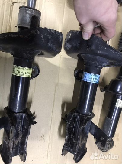 Стойки honda cr-v