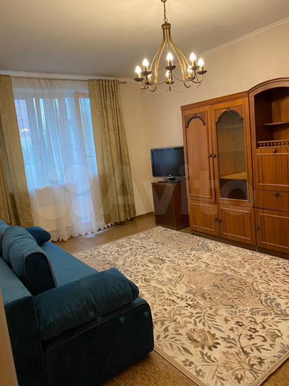 2-к. квартира, 51 м², 3/17 эт.