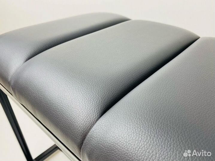 Банкетка в прихожую “Ford”