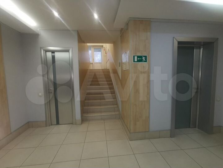 Свободного назначения, 200 м²