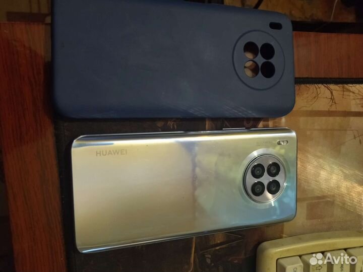 Телефон Huawei