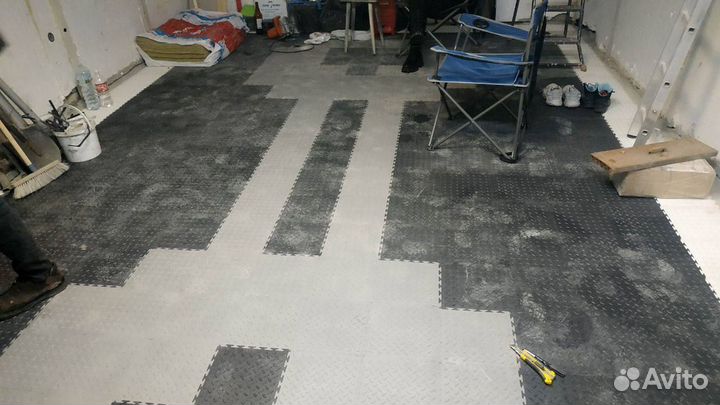 Модульное напольное покрытие для гаража