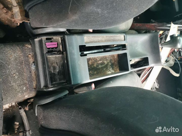 Козырьки и др элементы салона Ауди А4