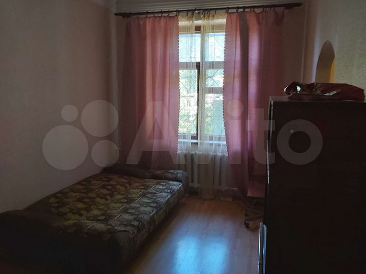 2-к. квартира, 37 м², 1/2 эт.