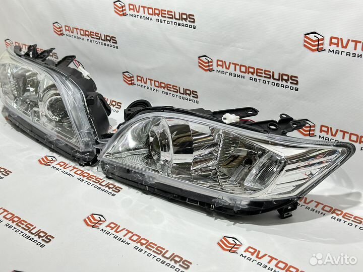 Фары Toyota Rav4 30 кузов 2010-2011 год новые HLL