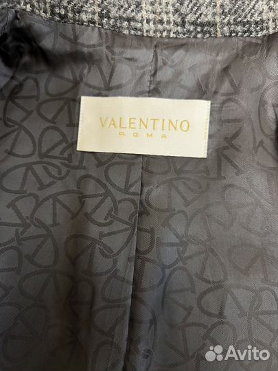 Винтажный жакет Valentino Roma