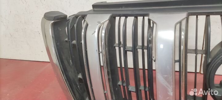 Решетка радиатора Toyota Land Cruiser Prado 150