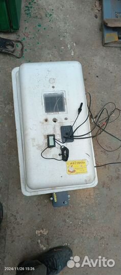 Инкубатор для яиц бу