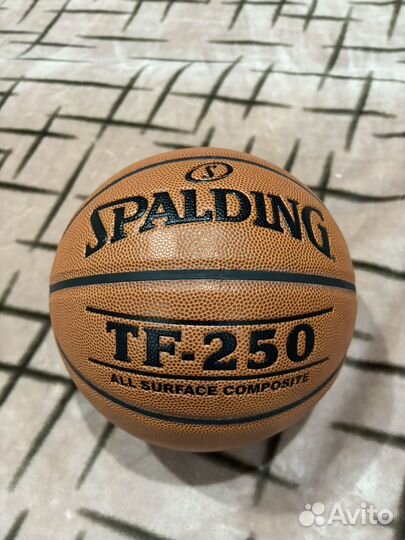 Баскетбольный мяч spalding