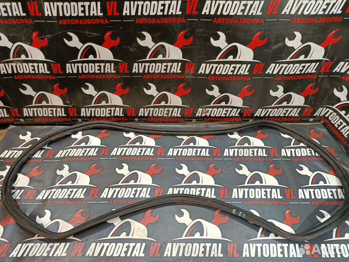 Уплотнительная резинка крышки багажника Peugeot 2