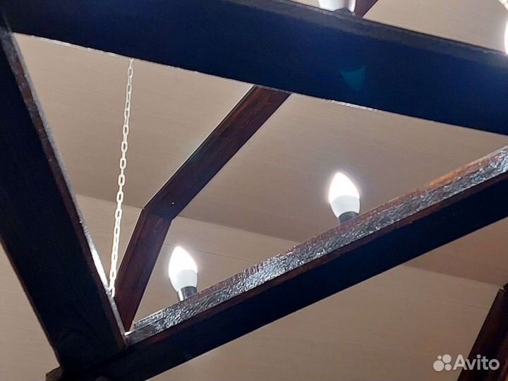 Люстра в стиле кантри