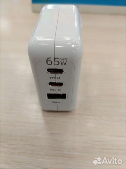 Адаптер питания Hoco 2 Type-C/USB 65W