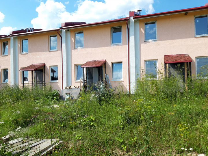 Таунхаус 83 м² на участке 1,3 сот.