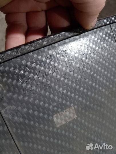 Накладка на приборную панель Mitsubishi L200