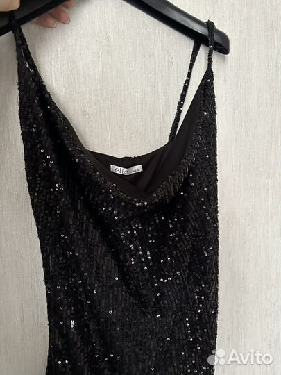 Нарядное платье