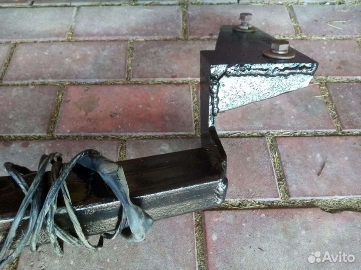 Фаркоп на Honda Freed Spike