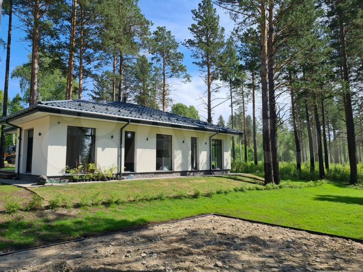 Коттедж 140 м² на участке 10 сот.