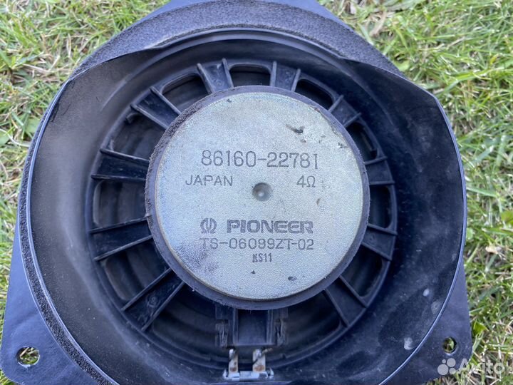 Динамики штатные MarkII Chaser Cresta