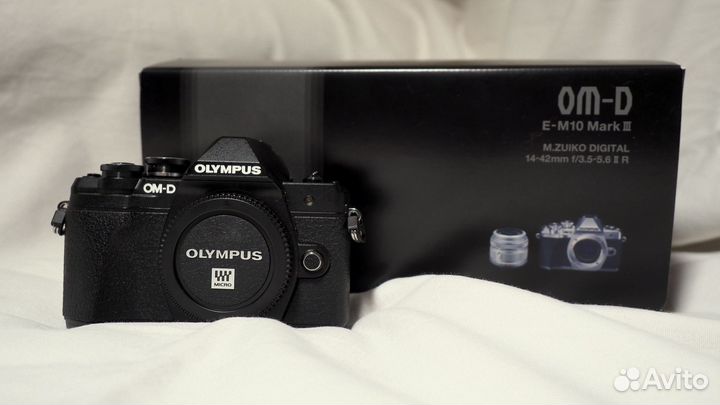 Olympus om d e m10 mark iii