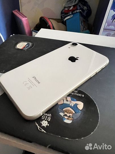 iPhone Xr, 64 ГБ