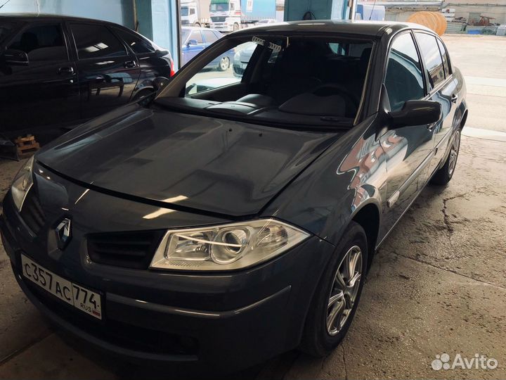 Стекло лобовое Renault Megane с гарантией