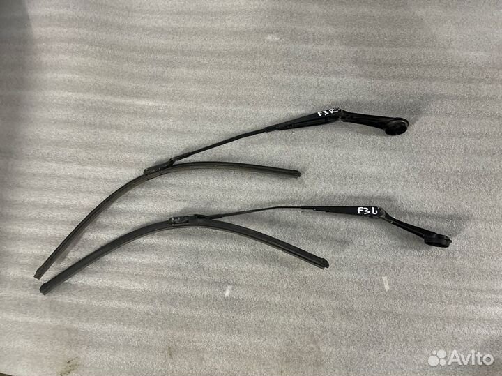 Дворник Поводок Ford Focus 3