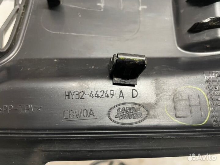 Обшивка багажника лев. зад. Land Rover Range Rover