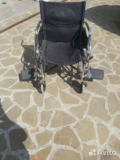 Коляска инвалидная