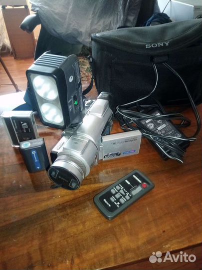 Видеокамера sony