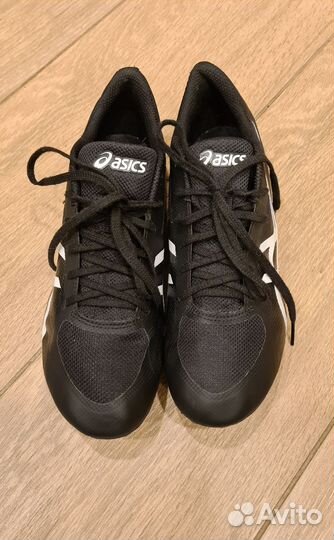 Шиповки для легкой атлетики asics