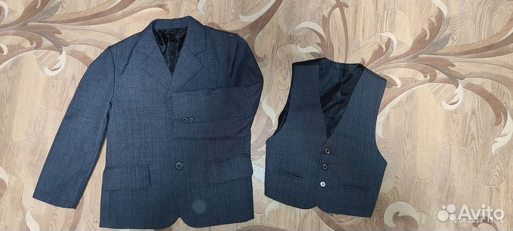 Пиджак и жилетка