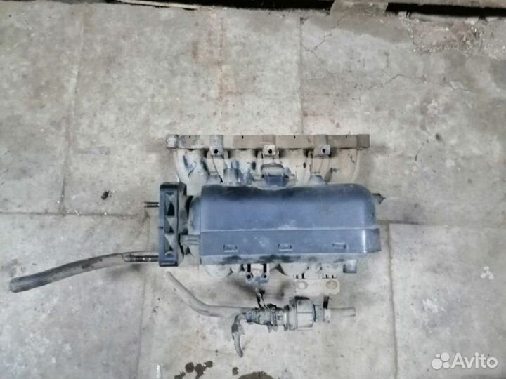 Коллектор впускной Hyundai Accent G4EC