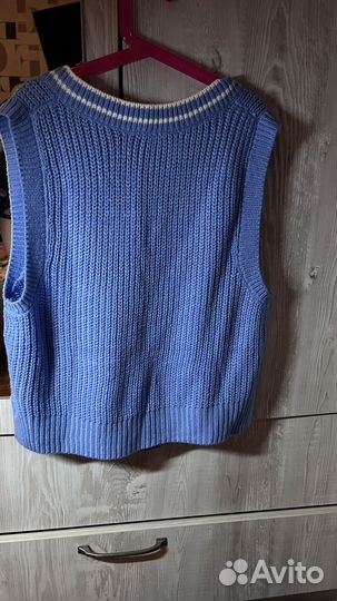 Жилетка вязанная