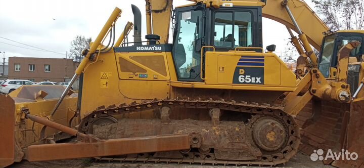 Komatsu D65EX-16, 2021