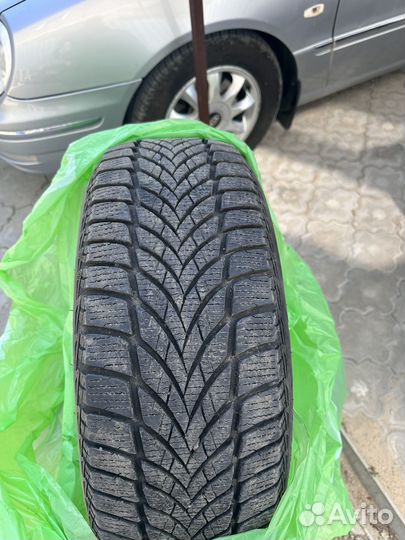 Goodyear UltraGrip Ice 2 195/55 R16