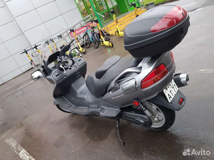 Suzuki burgman 650 (Sky Wave) AN 650