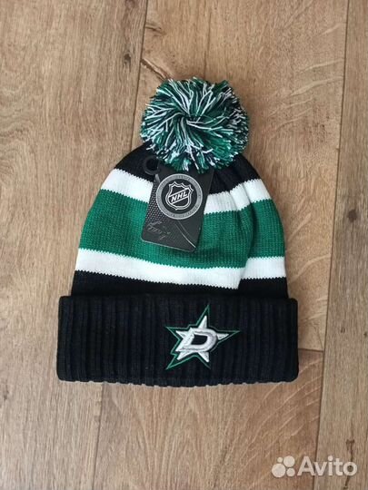 Шапка нхл с помпоном