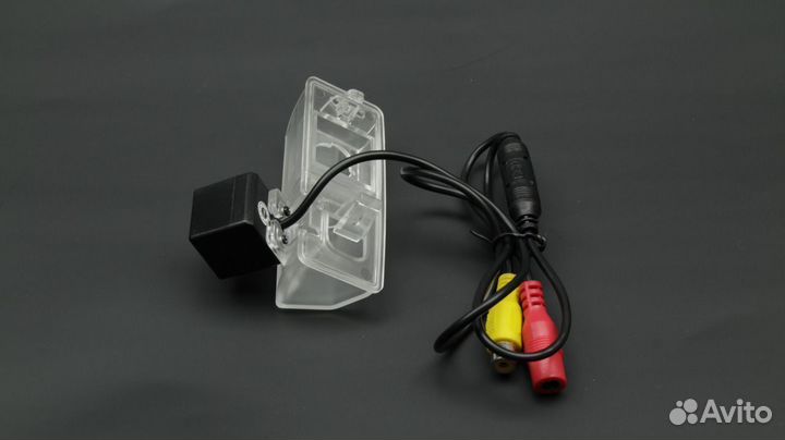 Камера заднего вида для Toyota RAV4 2013-2018