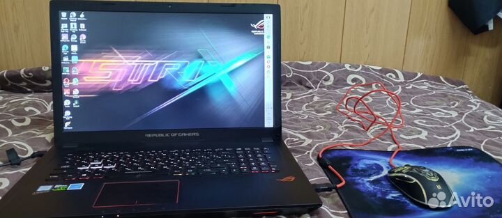 Игровой ноутбук Asus ROG Strix 17 3