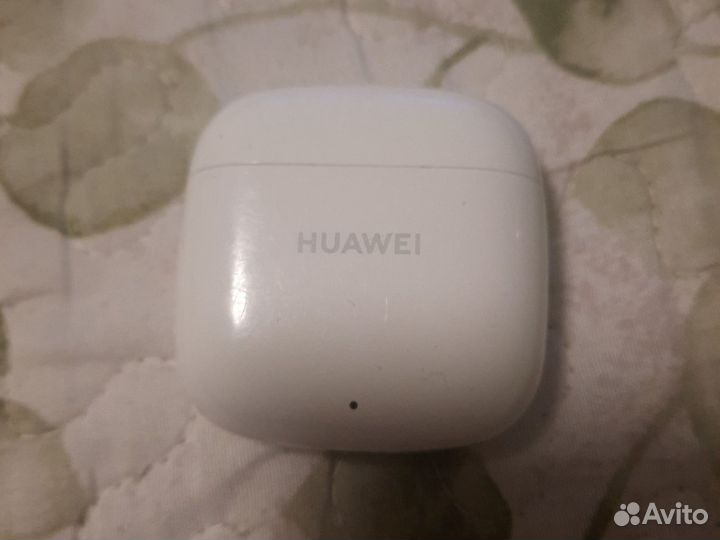 Беспроводные наушники huawei