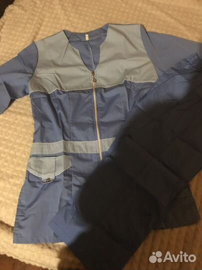 Медицинский костюм