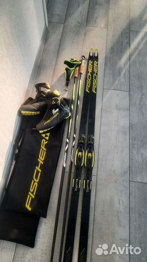 Лыжи Fischer комплект
