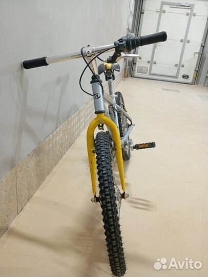 Велосипед скоростной подростковый