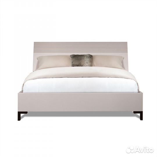 Спальный гарнитур моника