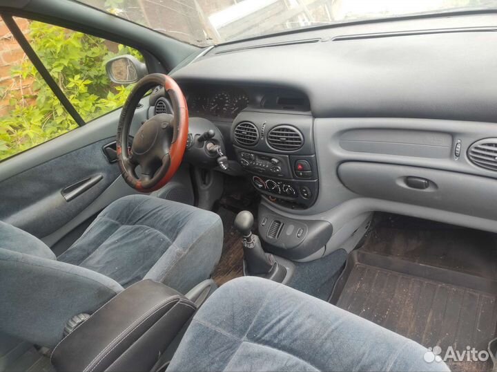 Разбор Renault megane 2