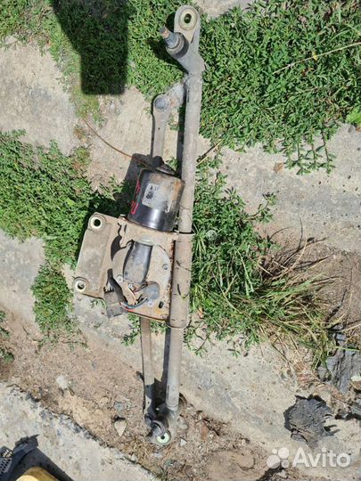 Трапеция дворников Peugeot 406