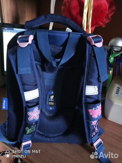 Рюкзак школьный