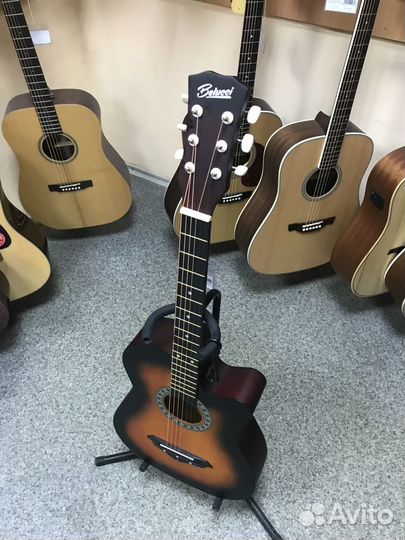 Акустическая гитара Belucci