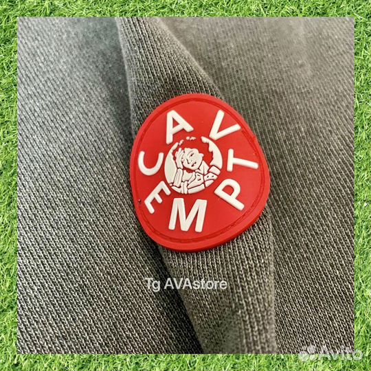 Свитшот CavEmpt в приятном сером цвете